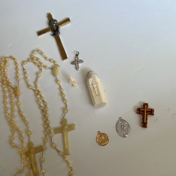 Rosaries Necklaces Religious Cross Medals Catholic Mary God Benediction - Picture 7 of 17
